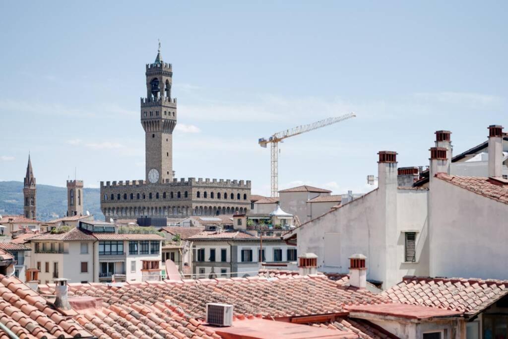 Ferienwohnung Ponte Vecchio-Newly Restyled Flat Florenz Exterior foto